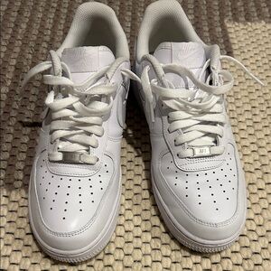 Nike Air Force 1 Triple White Sneakers